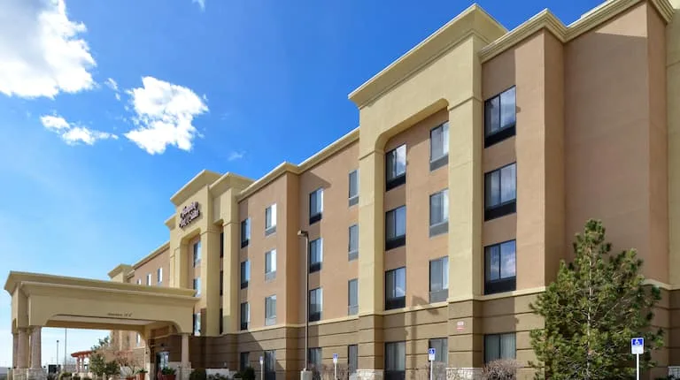 Hampton Inn & Suites Albuquerque-Coors Road