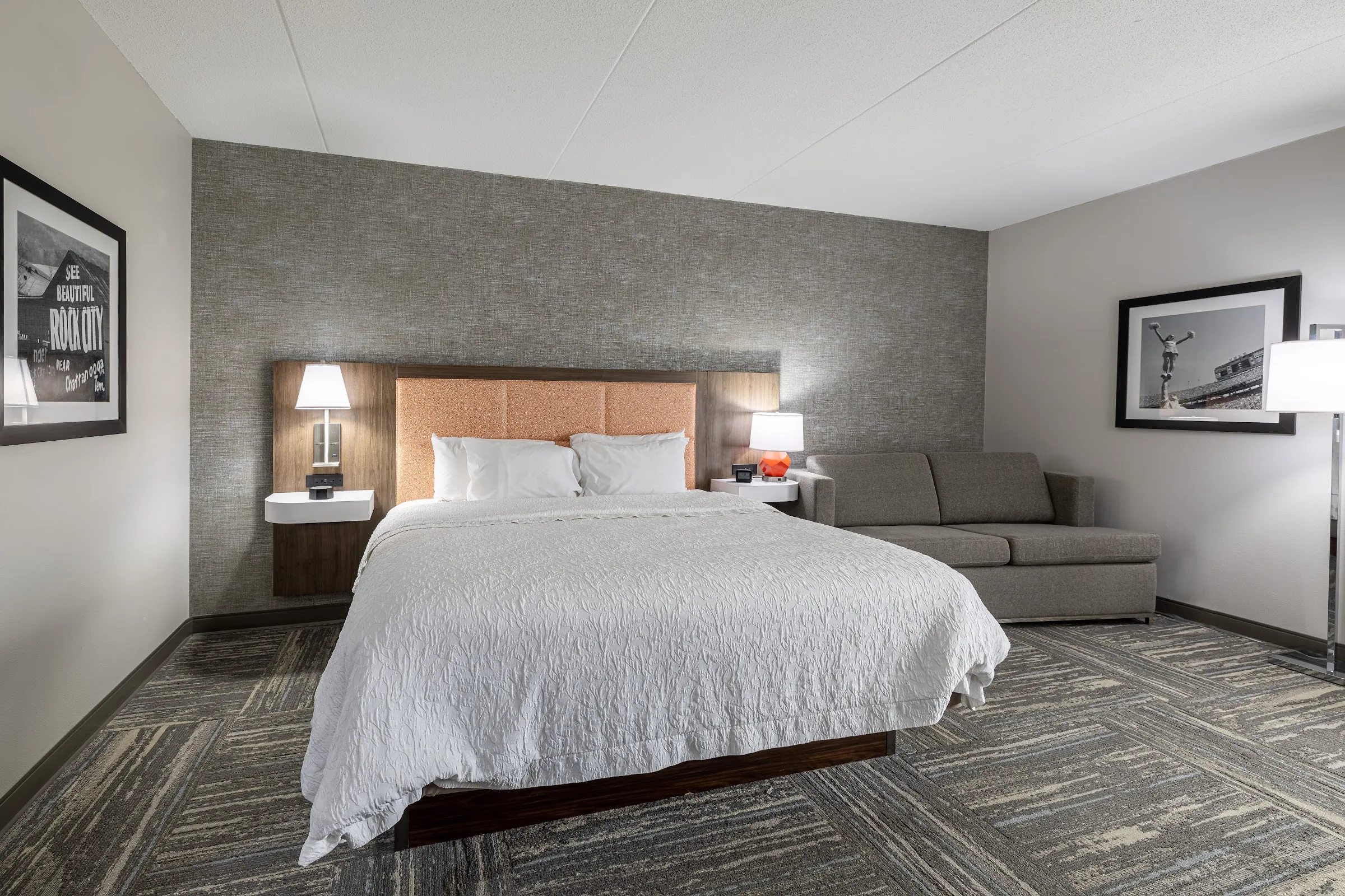 Hampton Inn & Suites Knoxville-Downtown gallery image