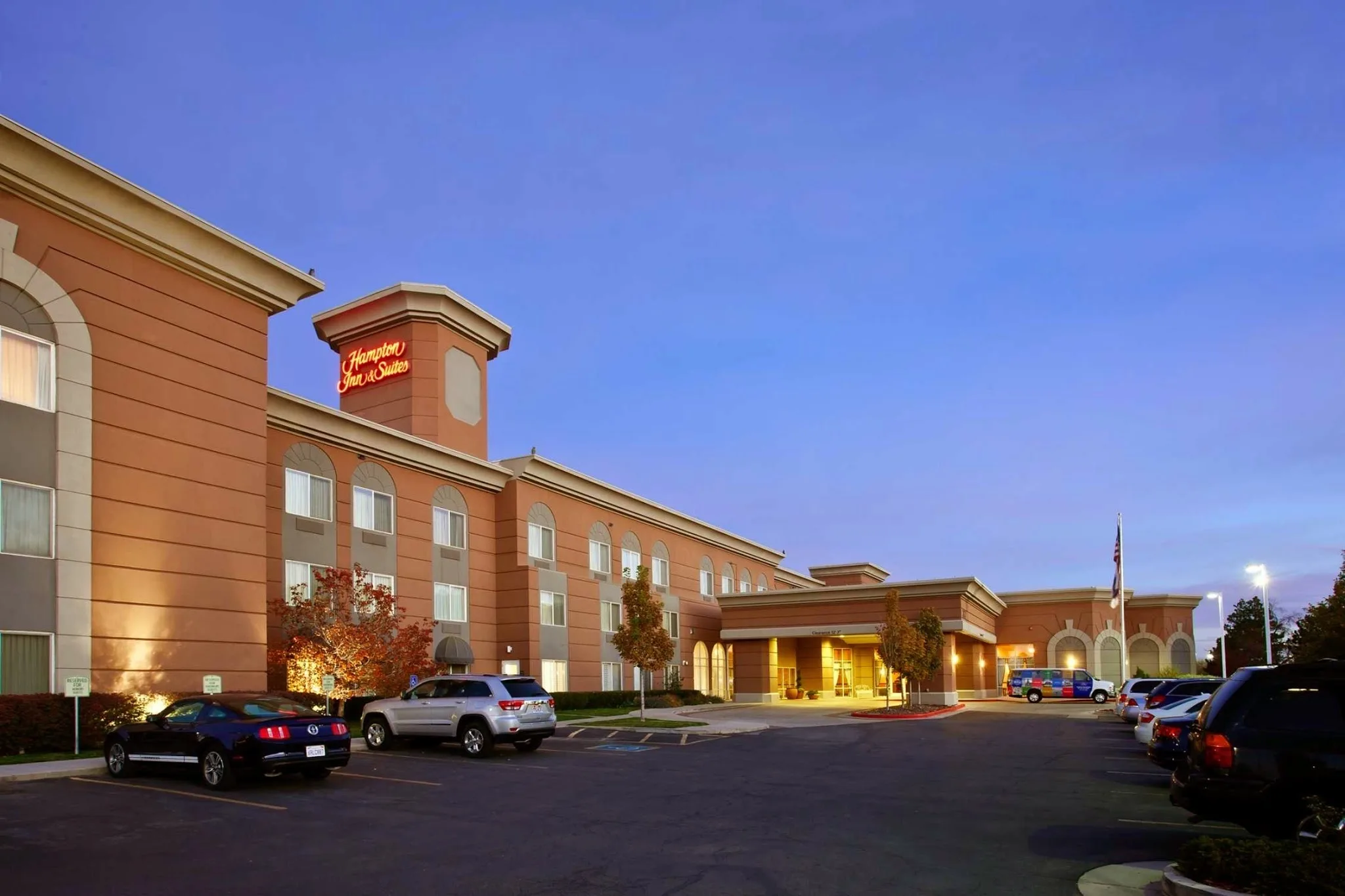 Hampton Inn & Suites Salt Lake City Airport primary photo