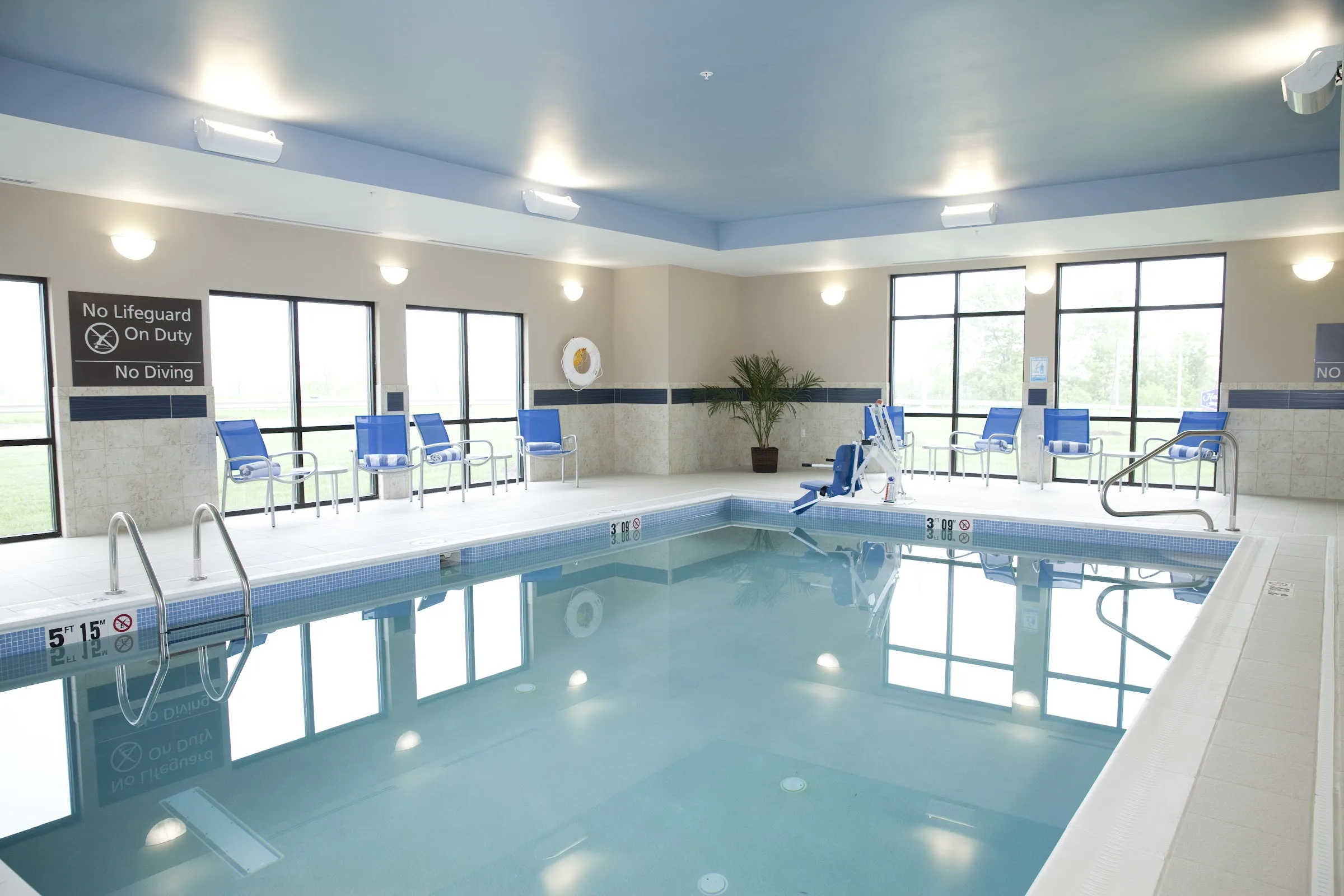 Hampton Inn & Suites Wheeling-The Highlands gallery image