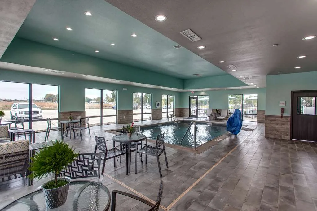Hampton Inn & Suites Wichita/Airport gallery image