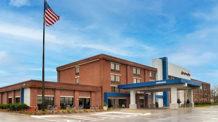 Hampton Inn West Des Moines Lake Drive primary photo