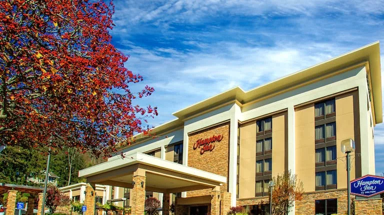Hampton Inn Wheeling primary photo
