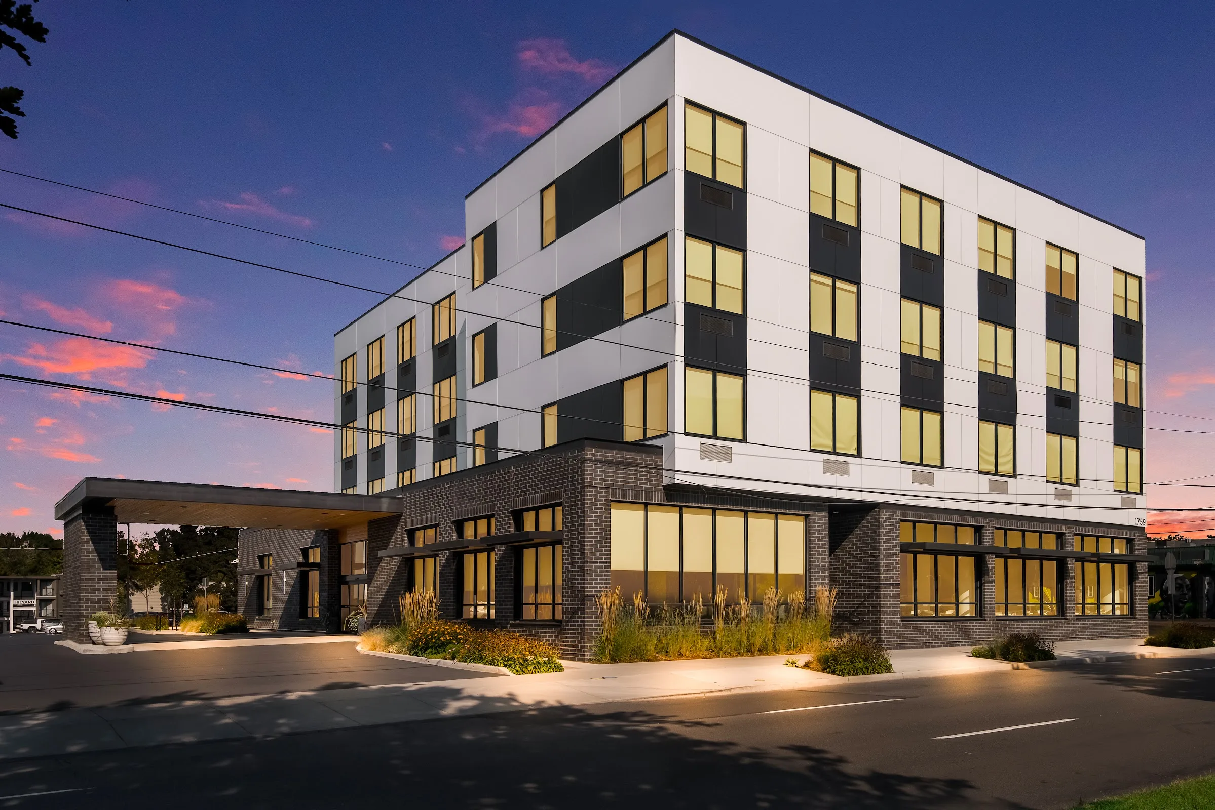 Hayward Inn primary photo