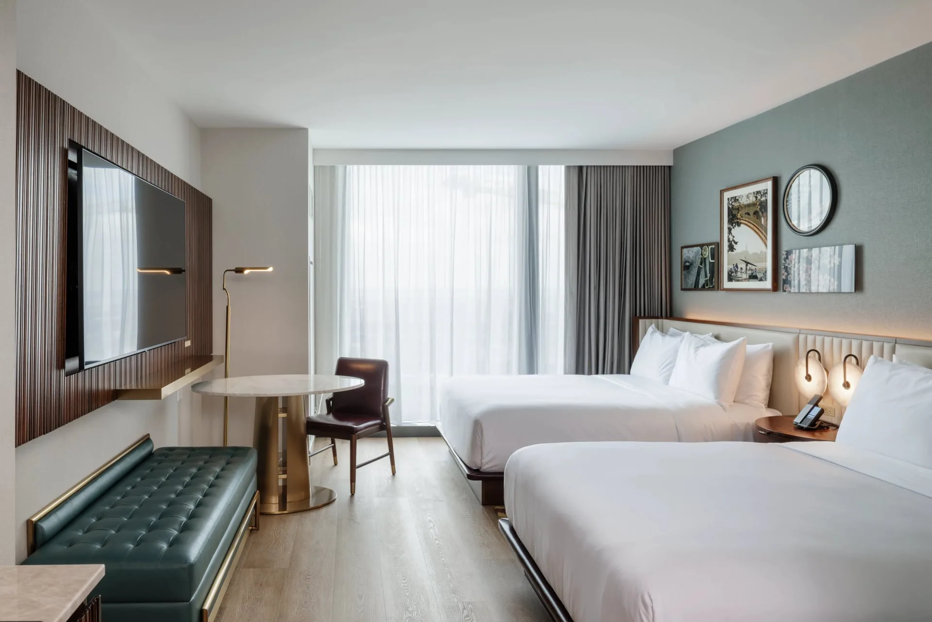 Hilton Arlington Rosslyn The Key gallery image