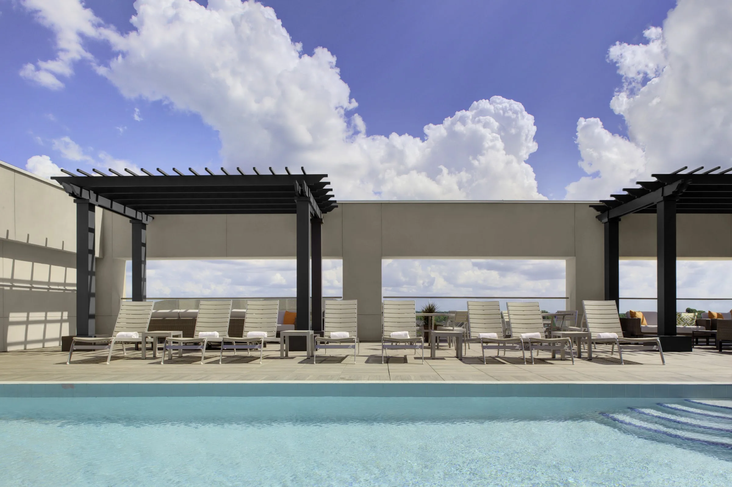 Hilton Garden Inn Charlotte Waverly gallery image