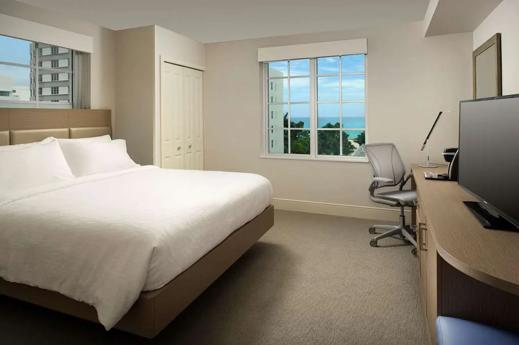 Hilton Garden Inn Miami South Beach gallery image