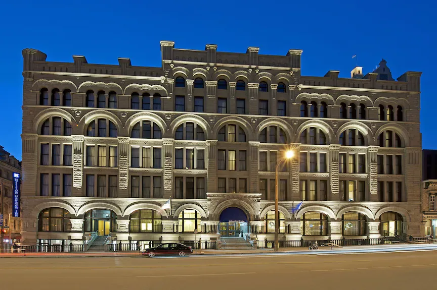 Hilton Garden Inn Milwaukee Downtown primary photo