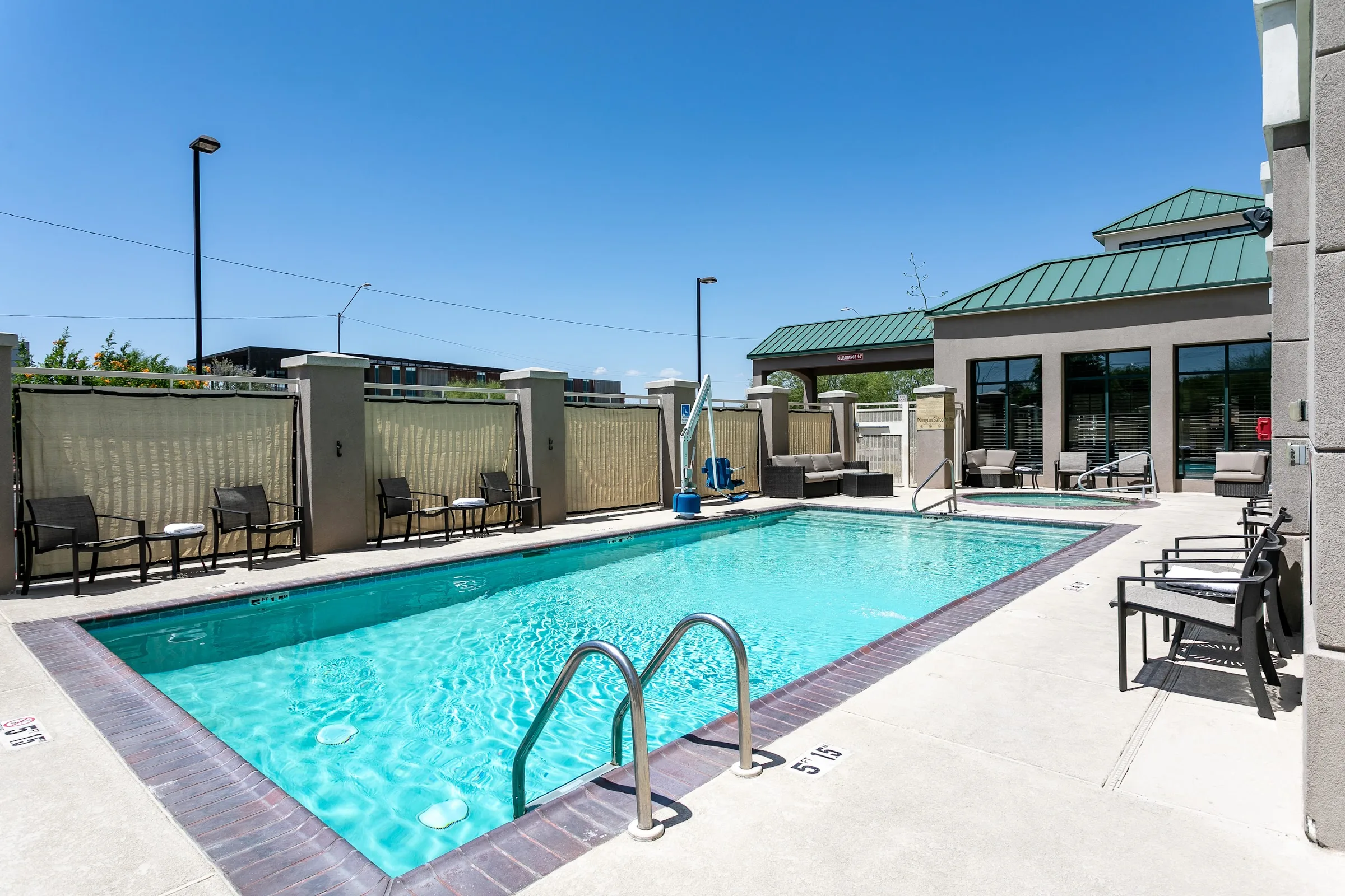 Hilton Garden Inn Phoenix Airport North primary photo