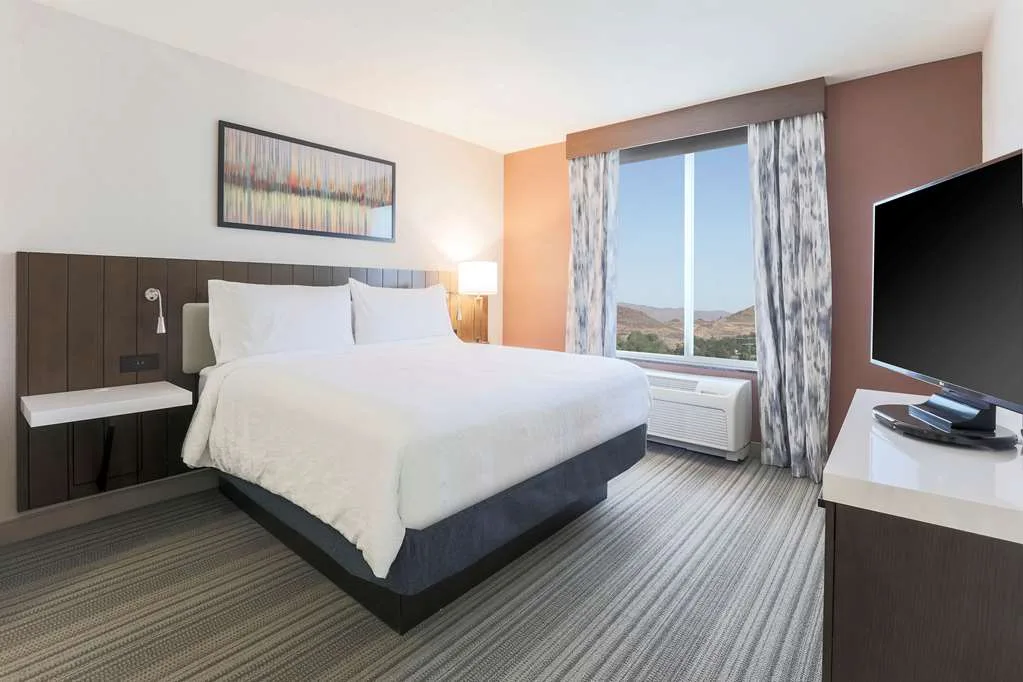 Hilton Garden Inn Reno gallery image