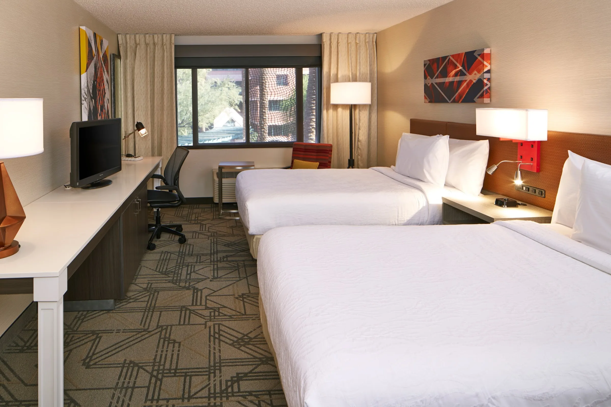 Hilton Garden Inn Scottsdale Old Town gallery image