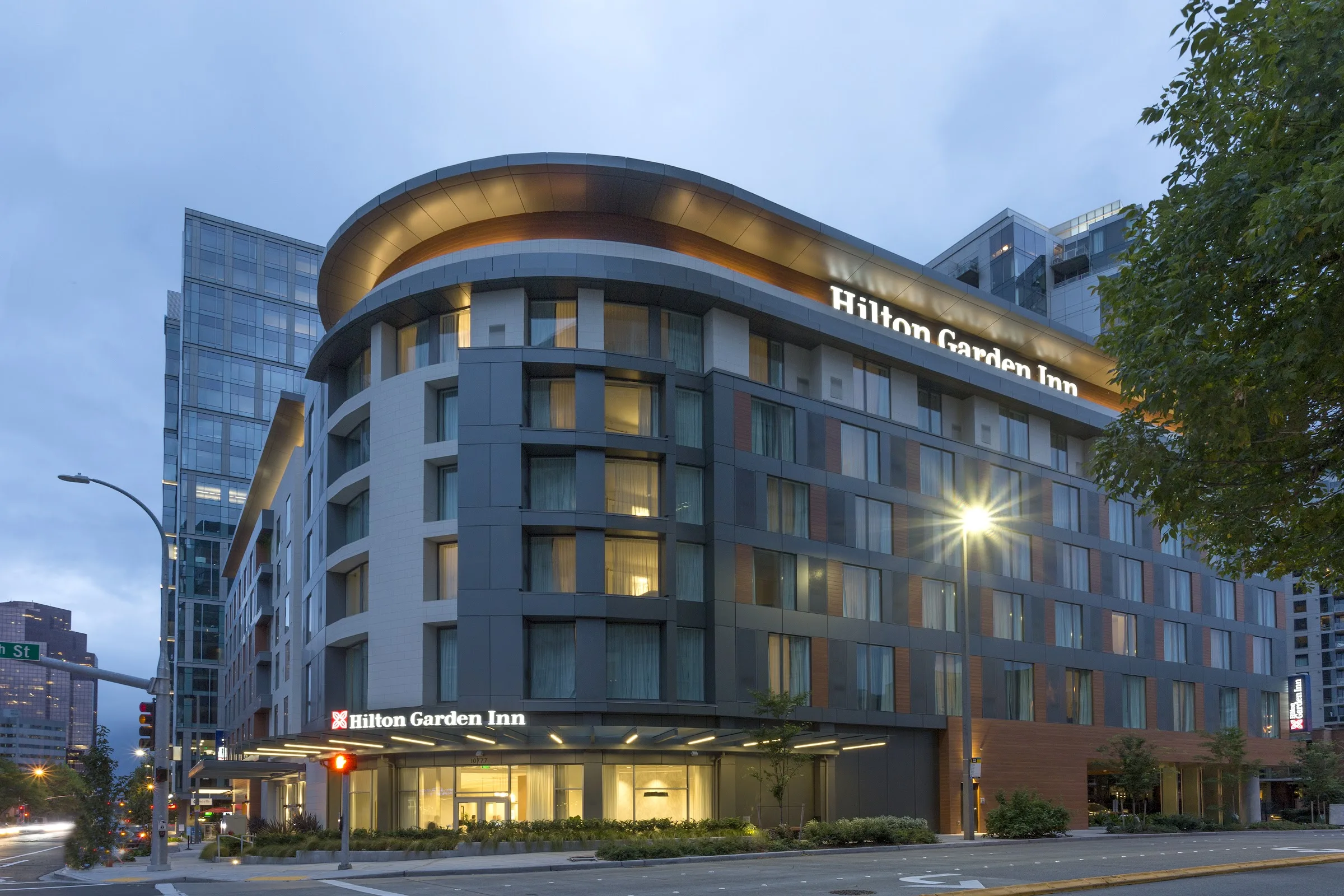 Hilton Garden Inn Seattle Bellevue Downtown primary photo