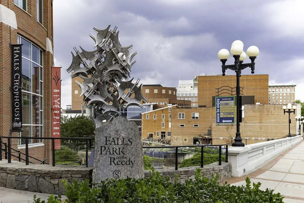 Hilton Greenville gallery image