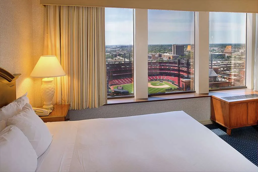 Hilton St. Louis at the Ballpark gallery image