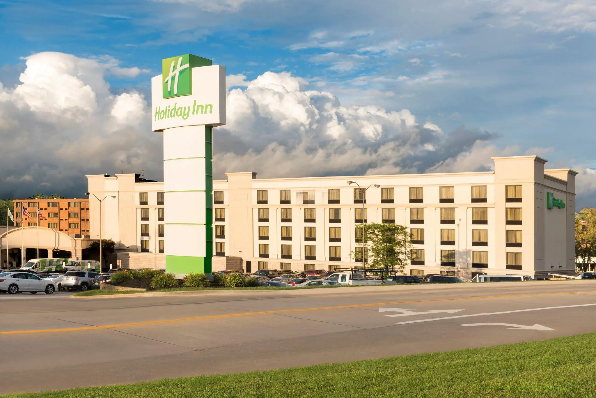 Holiday Inn Cleveland-S Independence by IHG primary photo