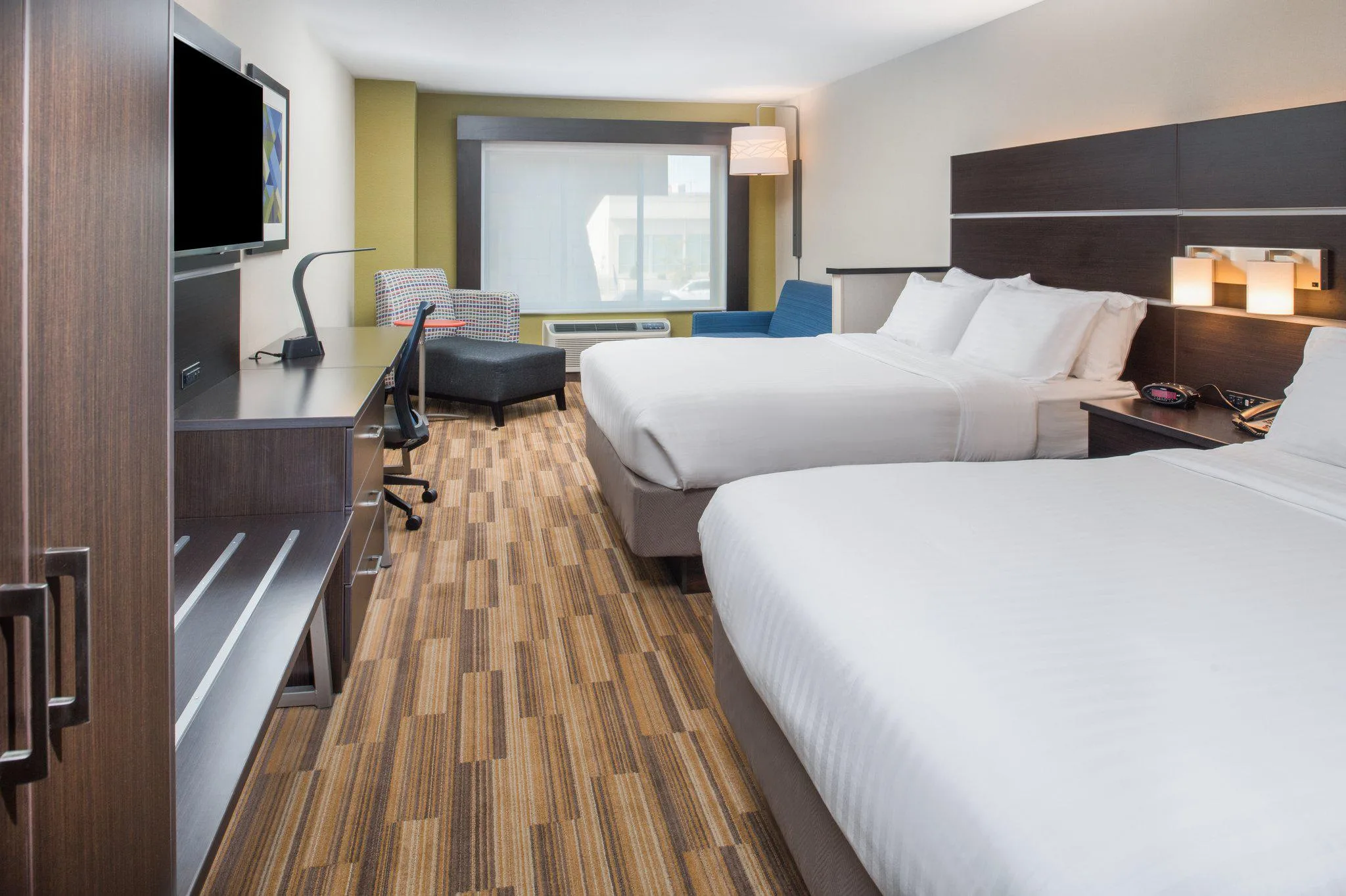 Holiday Inn Express & Suites Bismarck by IHG gallery image