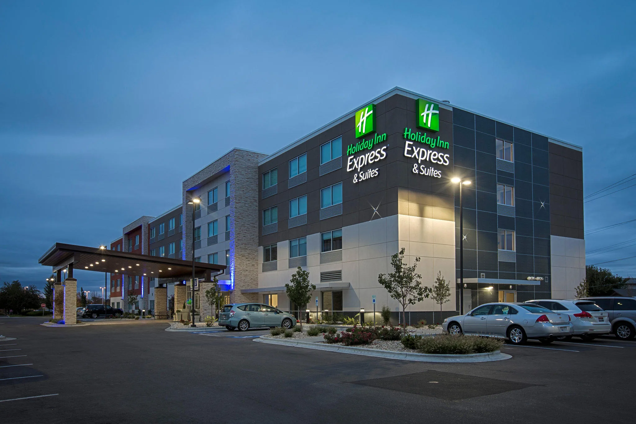 Holiday Inn Express & Suites Boise Airport by IHG primary photo