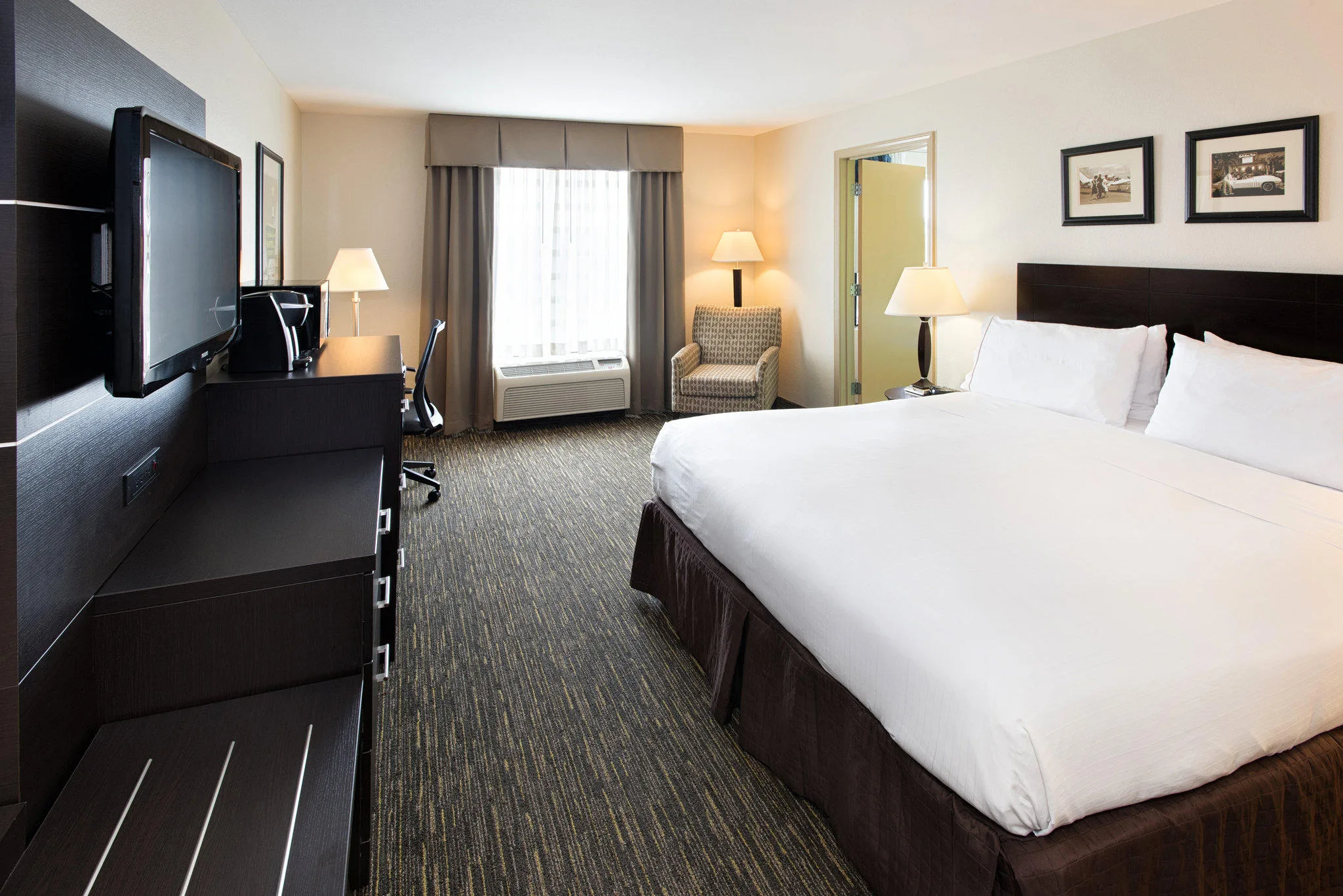 Holiday Inn Express & Suites East Wichita I-35 Andover by IHG gallery image