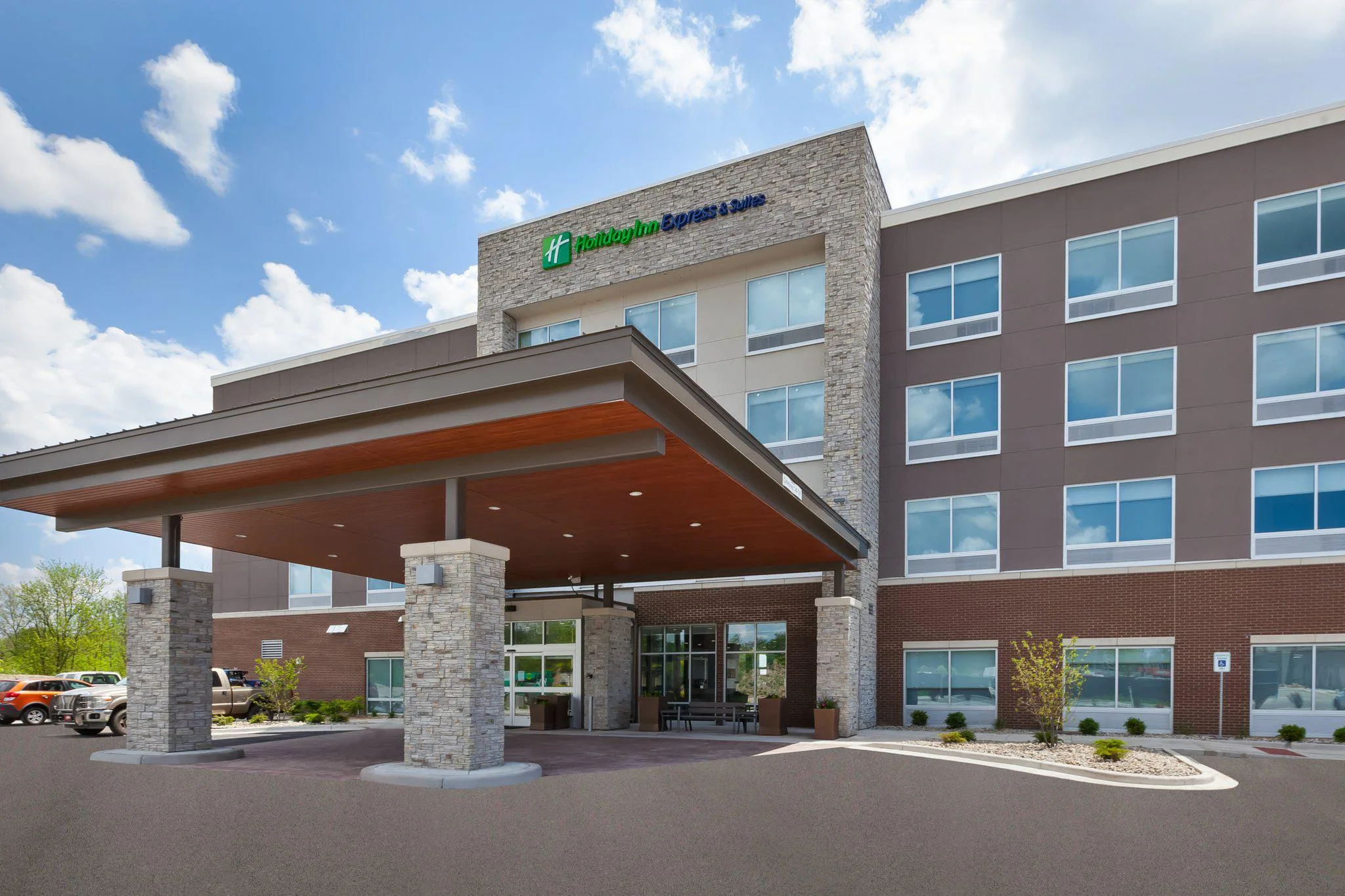 Holiday Inn Express & Suites Grand Rapids Airport - South by IHG primary photo
