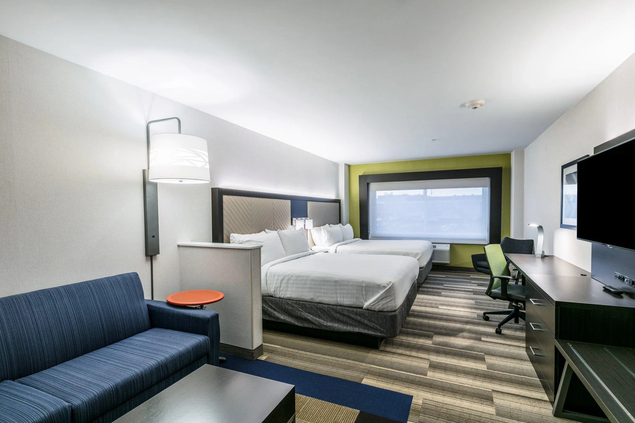 Holiday Inn Express & Suites Jersey City North - Hoboken by IHG gallery image