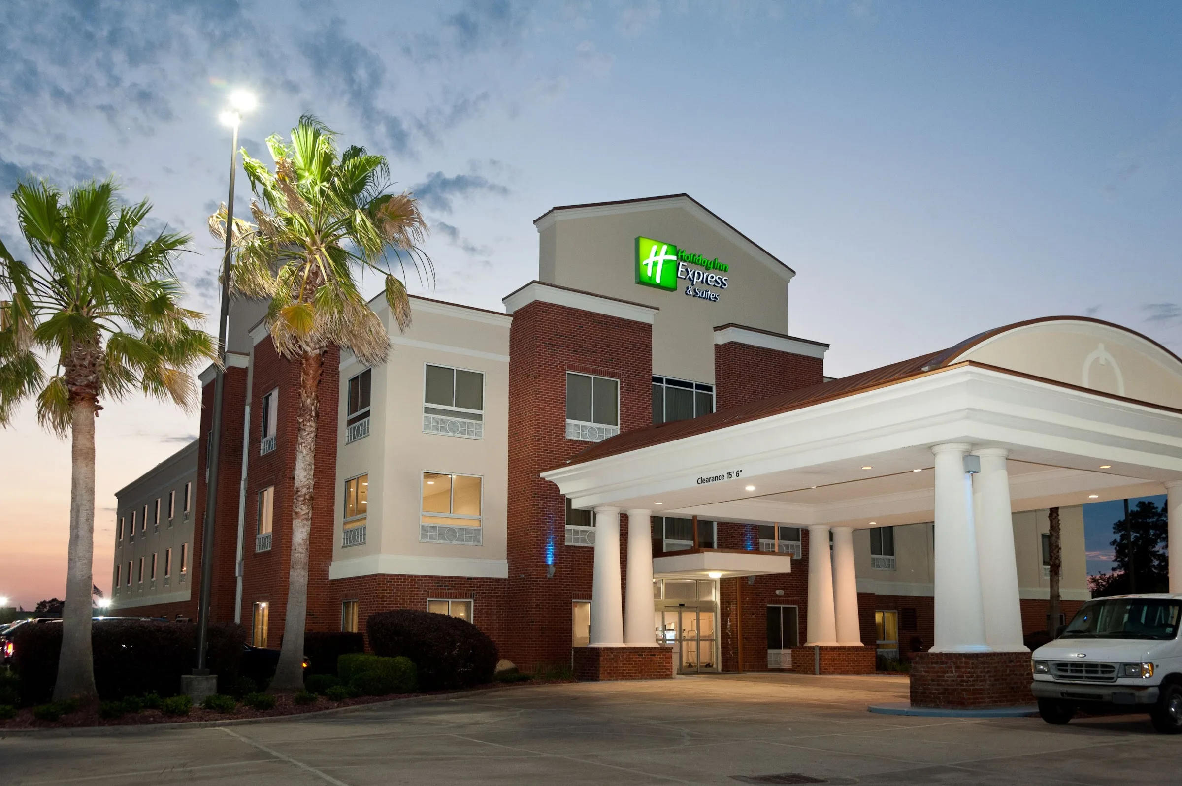 Holiday Inn Express & Suites Scott-Lafayette West by IHG primary photo