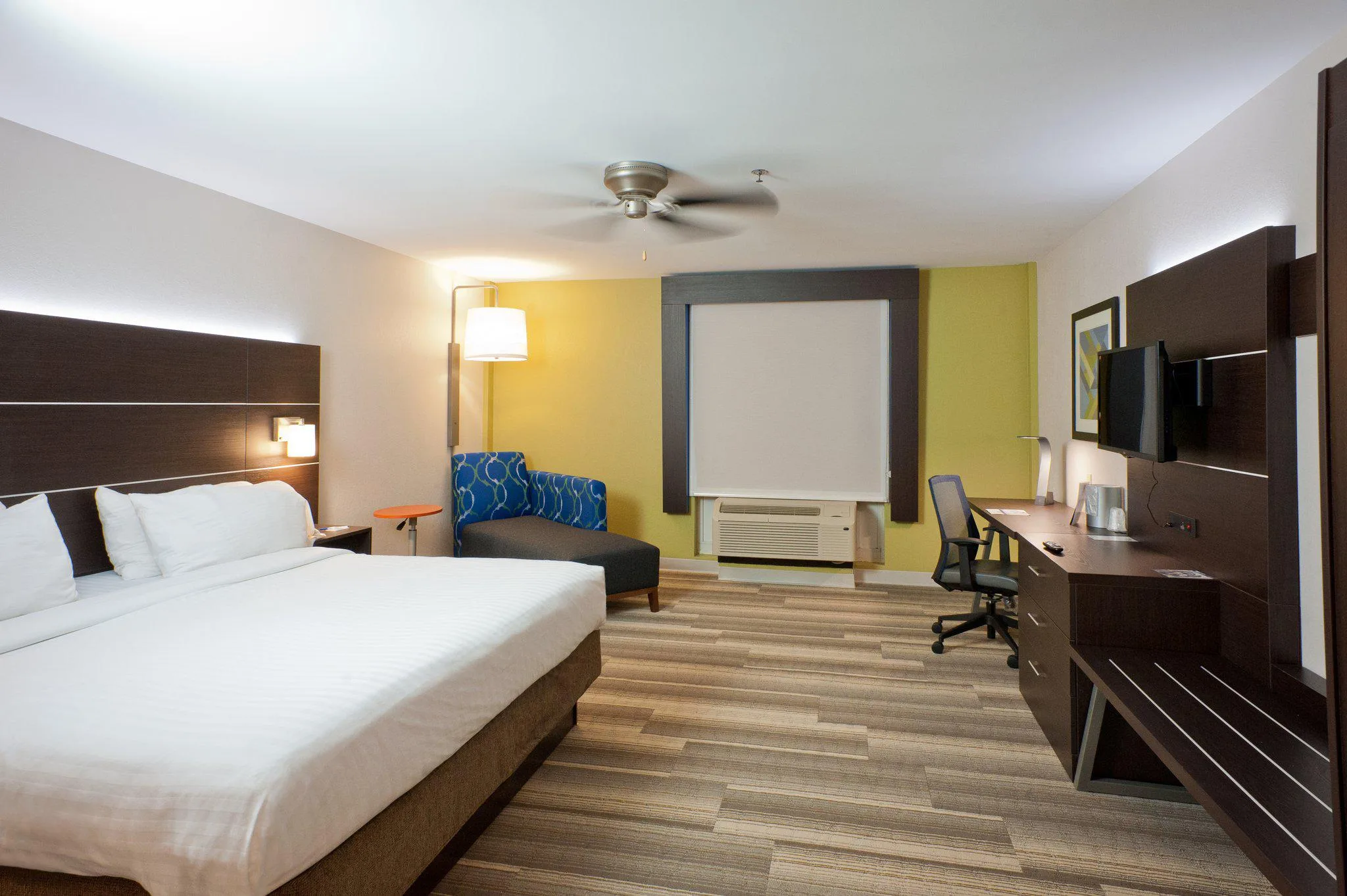 Holiday Inn Express & Suites Scott-Lafayette West by IHG gallery image