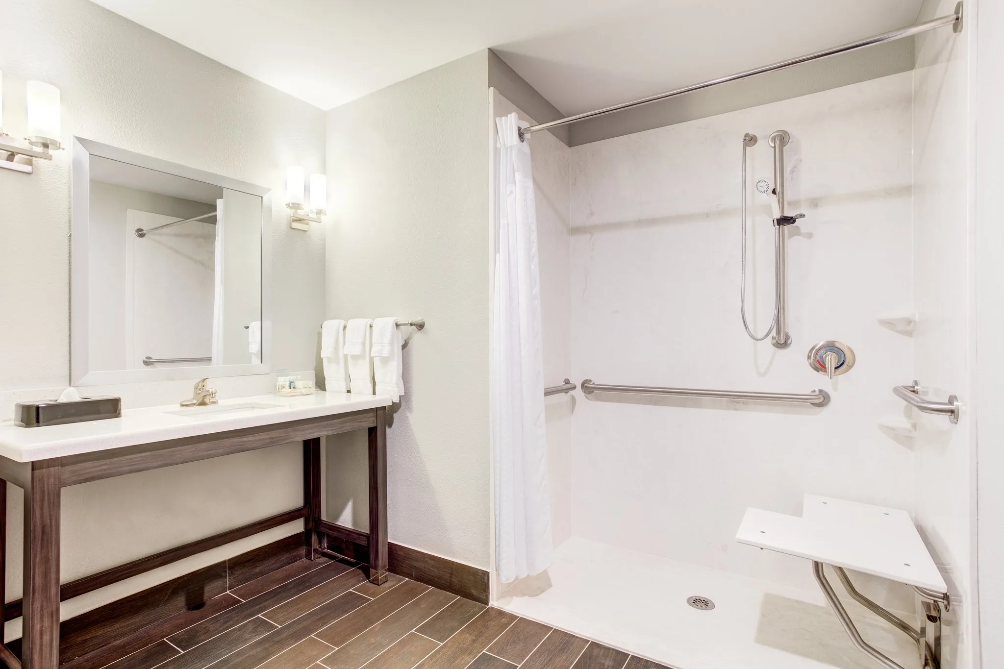 Holiday Inn & Suites Lafayette North by IHG gallery image