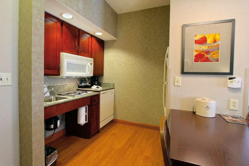 Homewood Suites by Hilton Bloomington gallery image