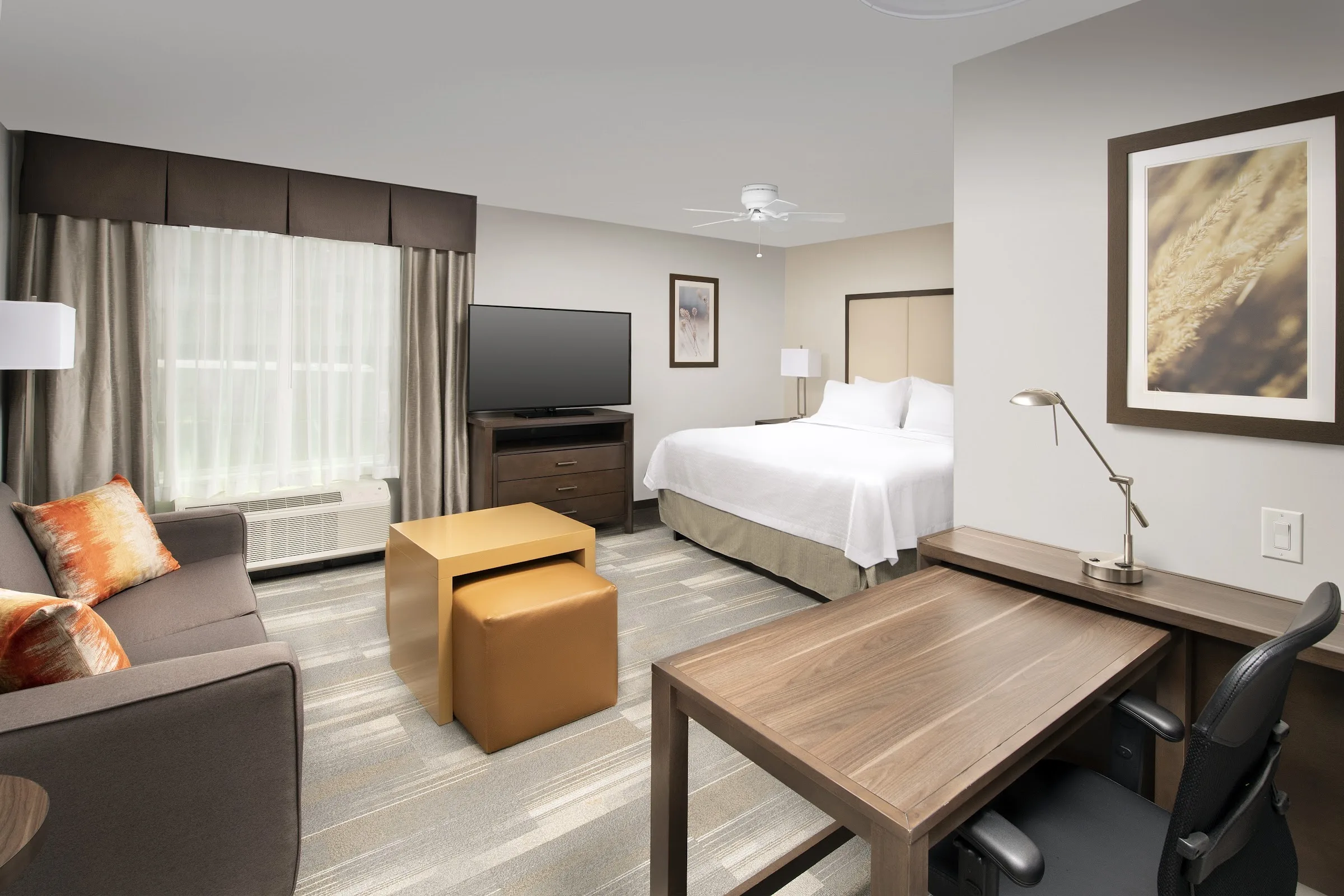 Homewood Suites by Hilton Kansas City Speedway gallery image