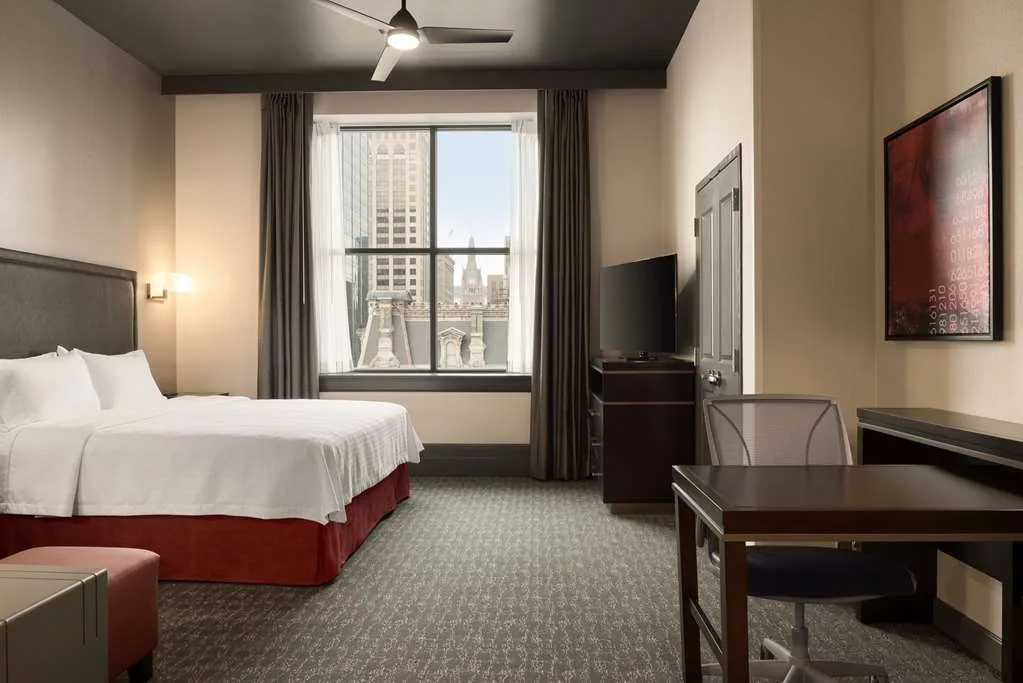 Homewood Suites by Hilton Milwaukee Downtown gallery image