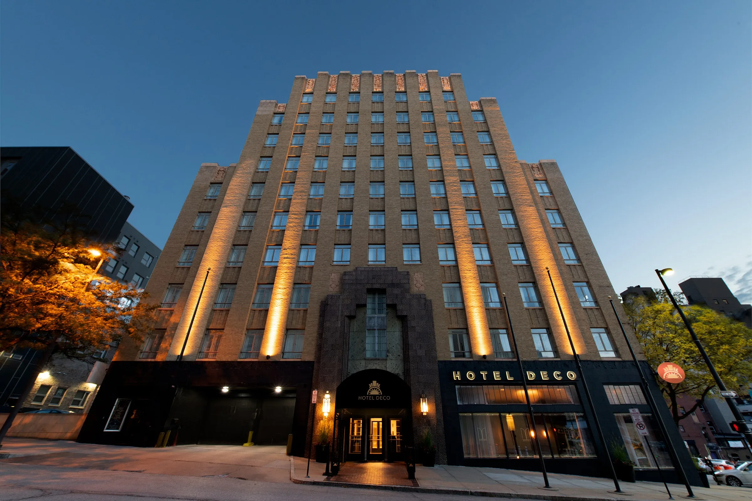 Hotel Deco primary photo