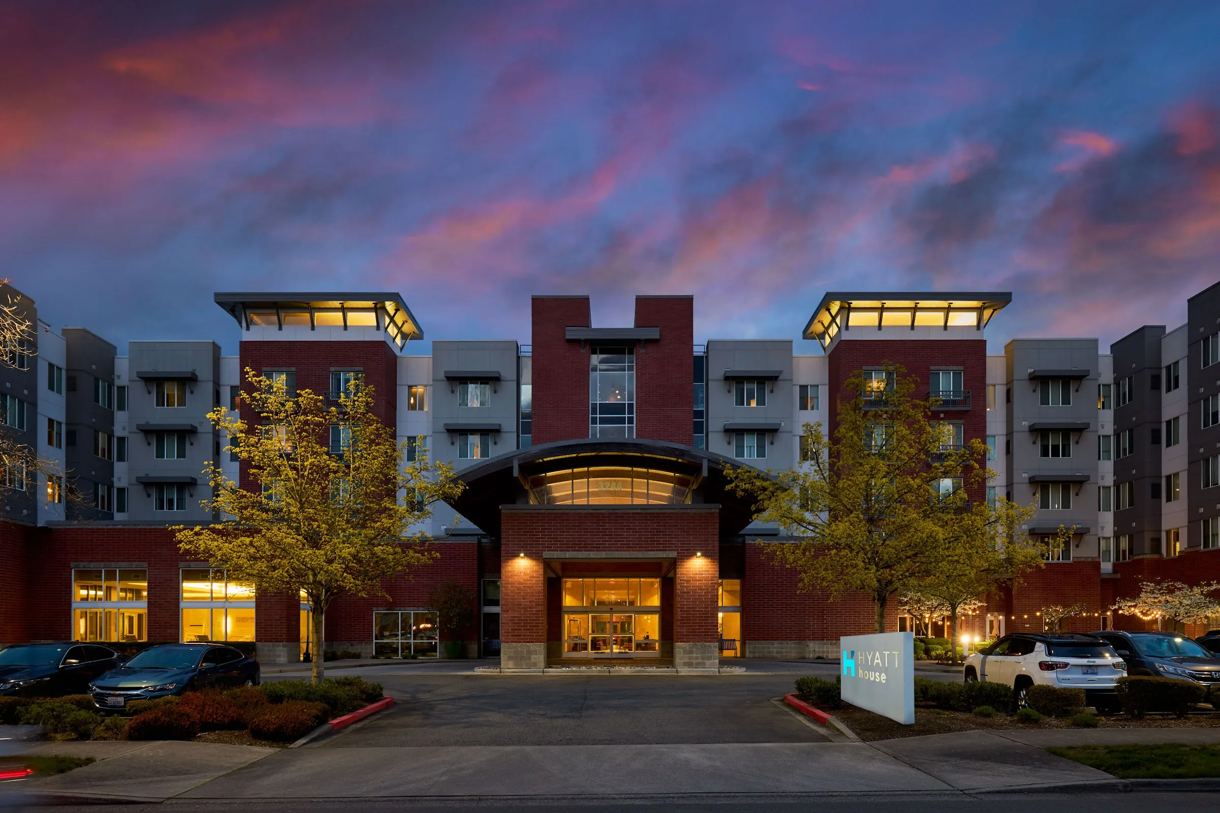 Hyatt House Seattle/Bellevue primary photo