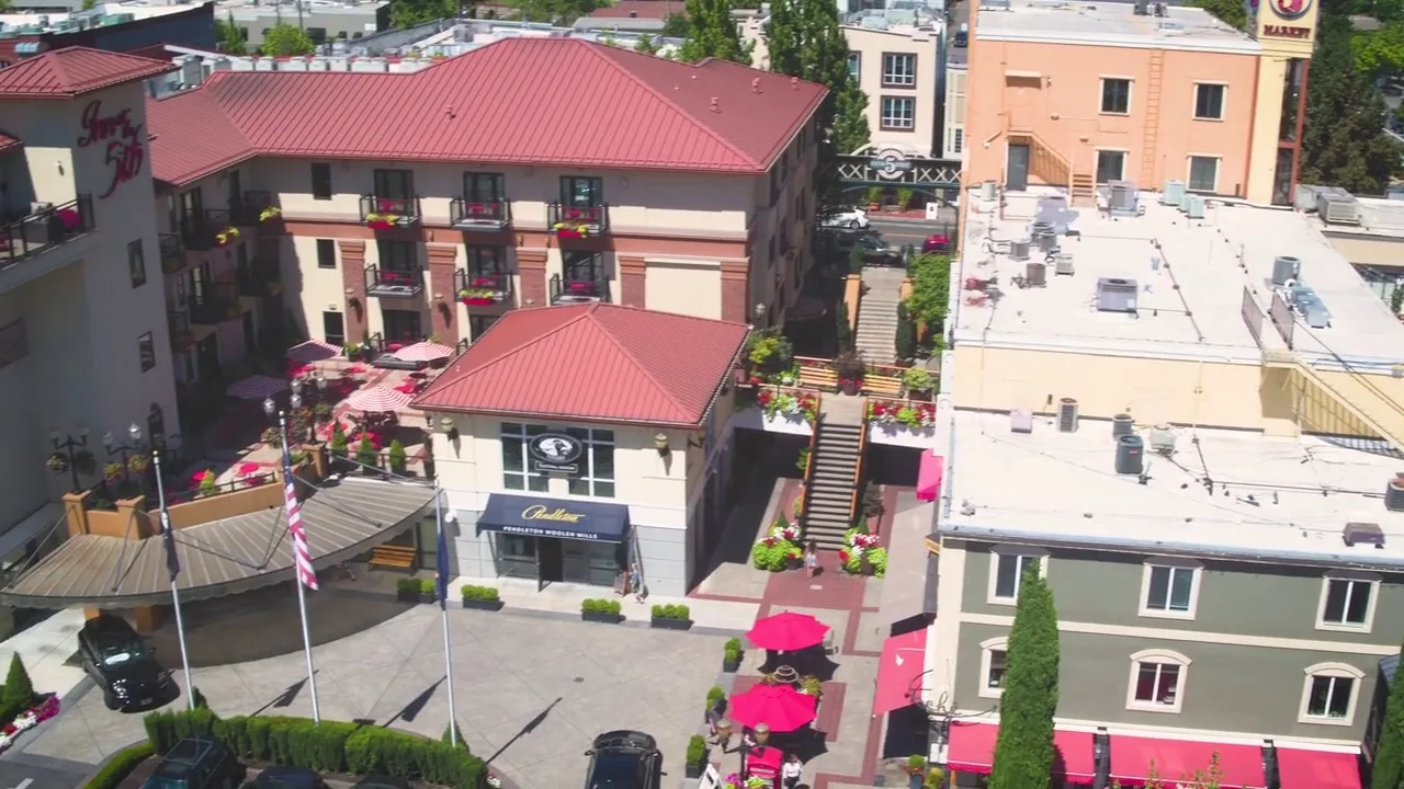 Inn at the 5th Eugene gallery image