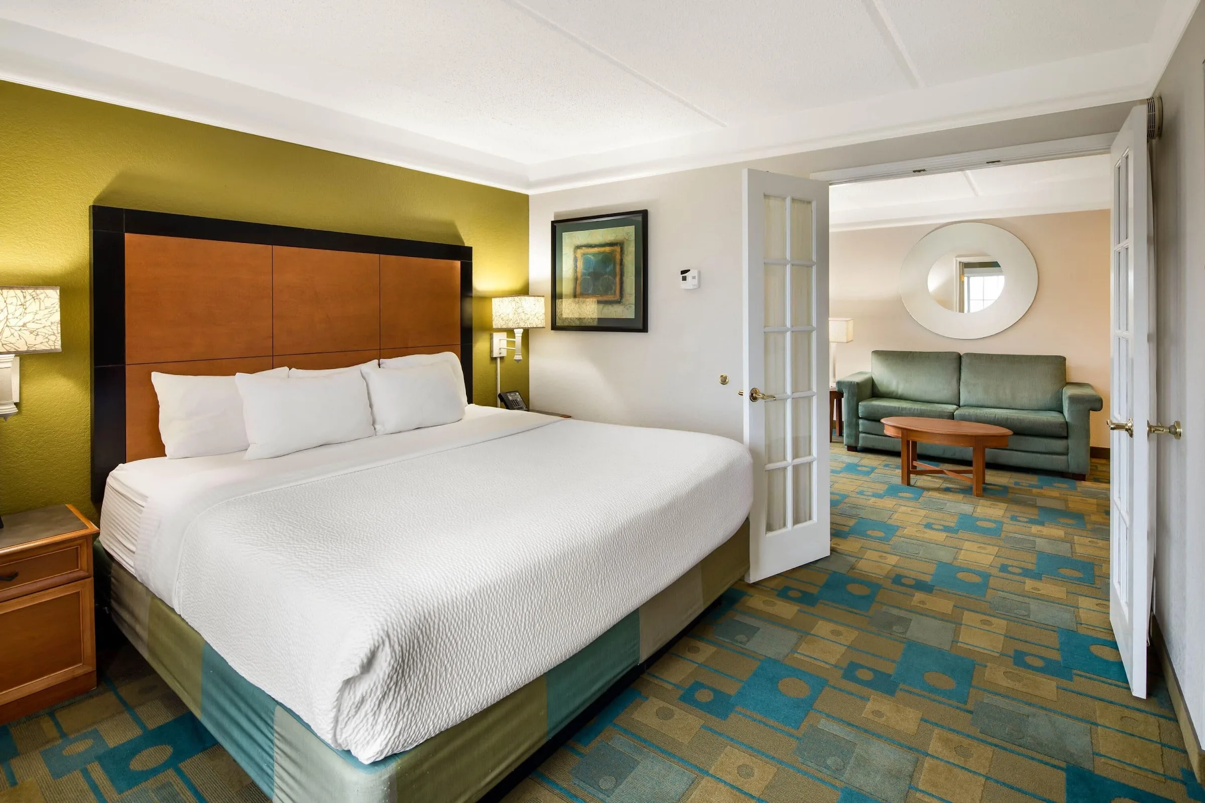 La Quinta Inn & Suites by Wyndham Greenville Haywood gallery image