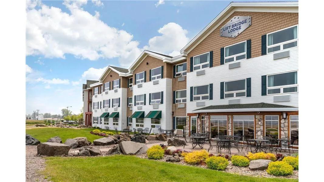 Lift Bridge Lodge, an Ascend Collection Hotel primary photo