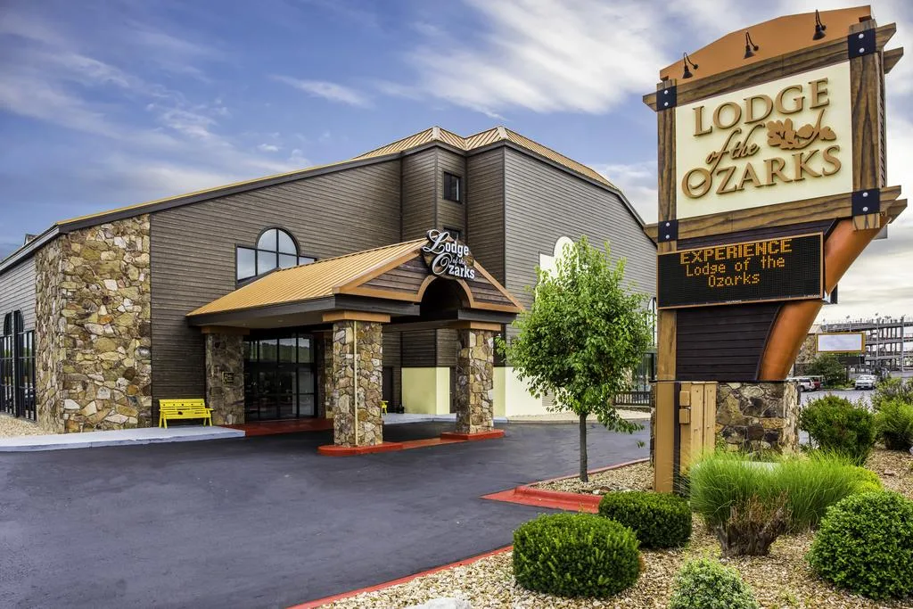 Lodge of the Ozarks gallery image
