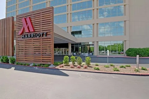 Marriott Tulsa Hotel Southern Hills primary photo