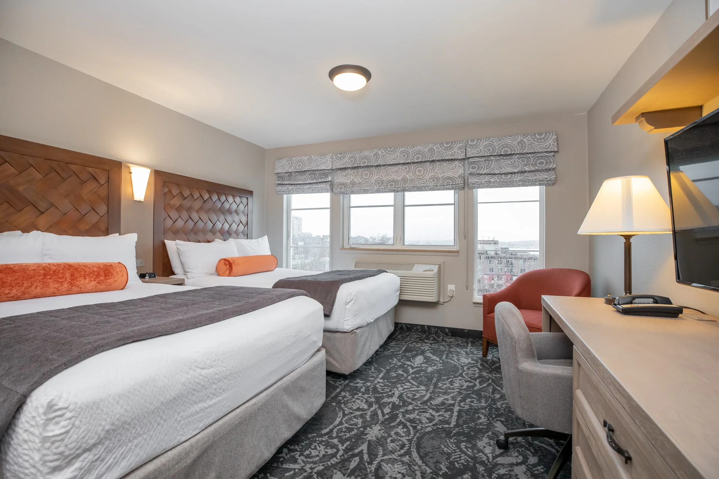 Mediterranean Inn gallery image