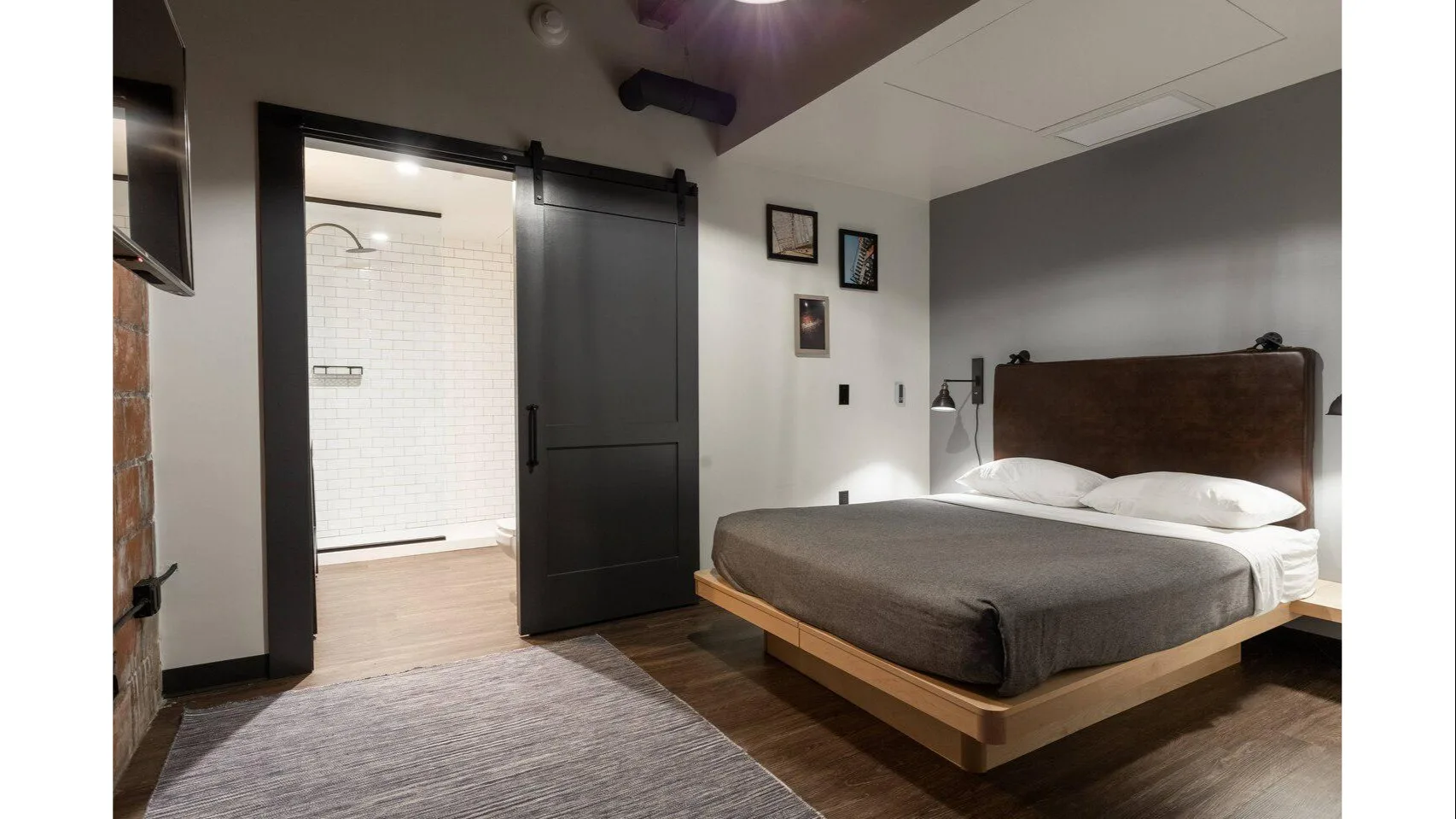 Moxy Nashville Downtown primary photo