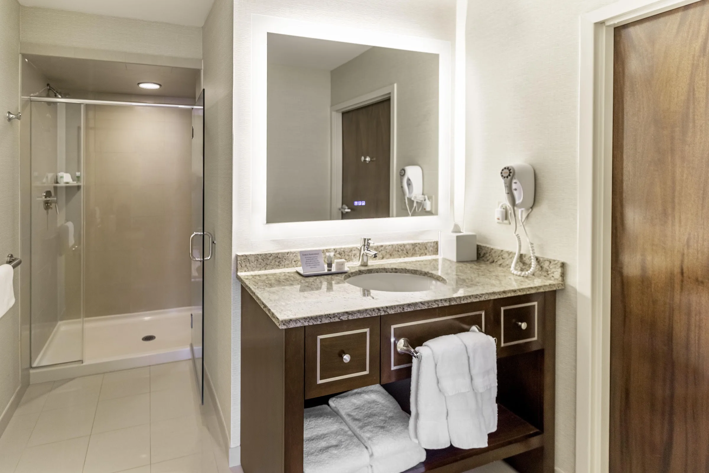 New Haven Hotel gallery image