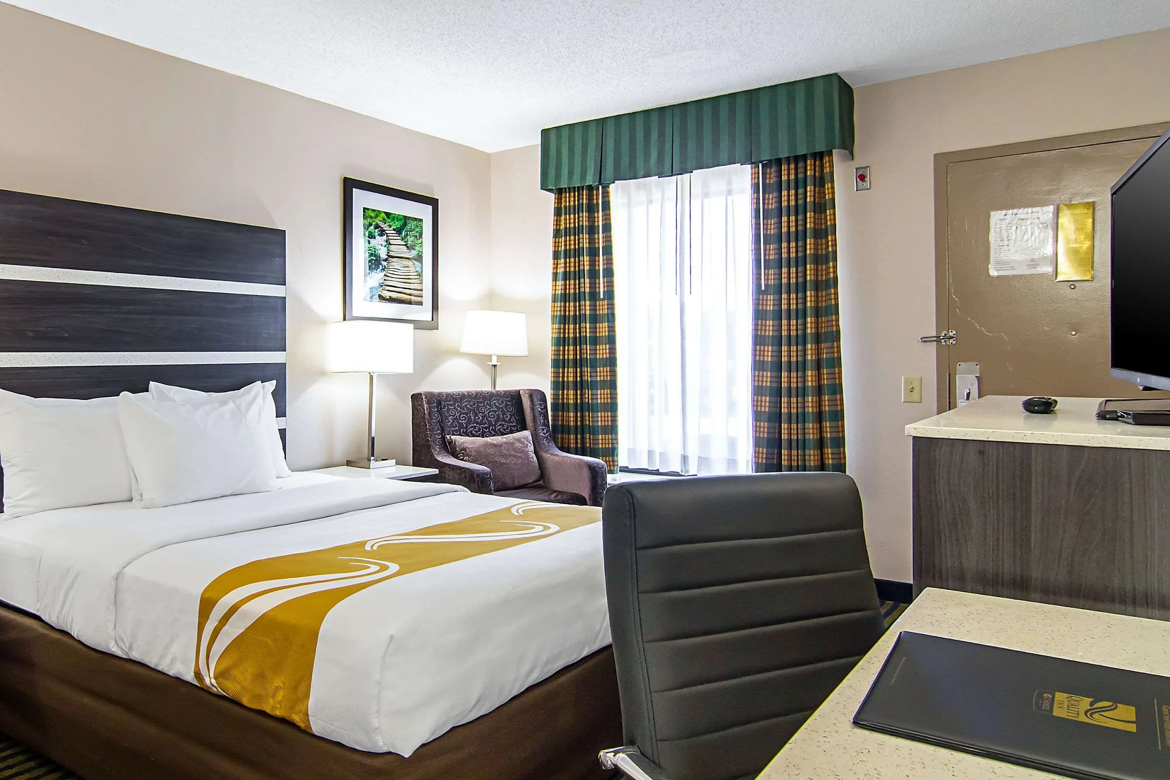 Quality Inn Savannah I-95 gallery image