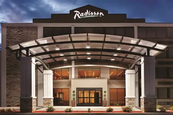 Radisson Hotel Charlotte Airport gallery image