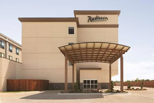 Radisson Hotel Oklahoma City Airport gallery image