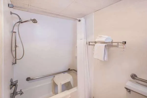 Ramada by Wyndham Kearney gallery image