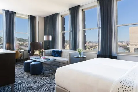 Renaissance Pittsburgh Hotel primary photo