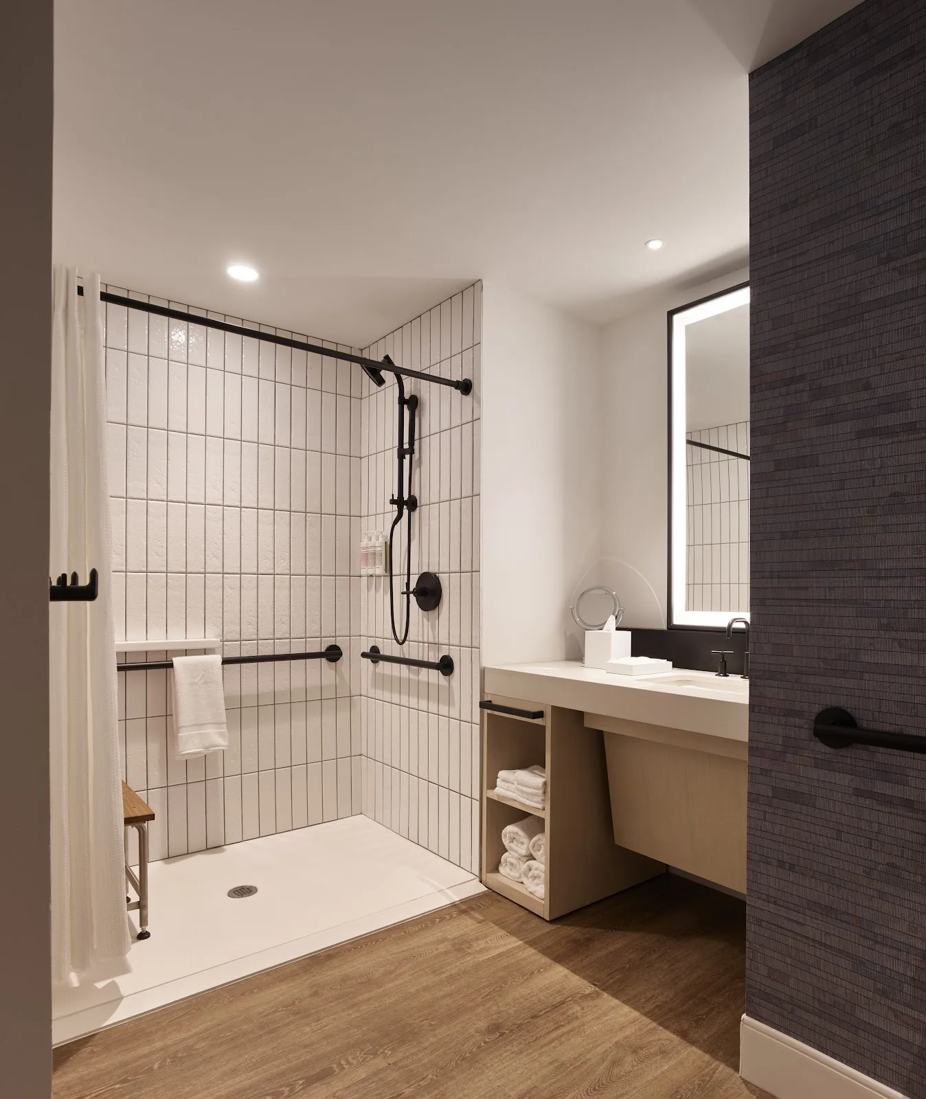 REVERB Downtown Atlanta gallery image