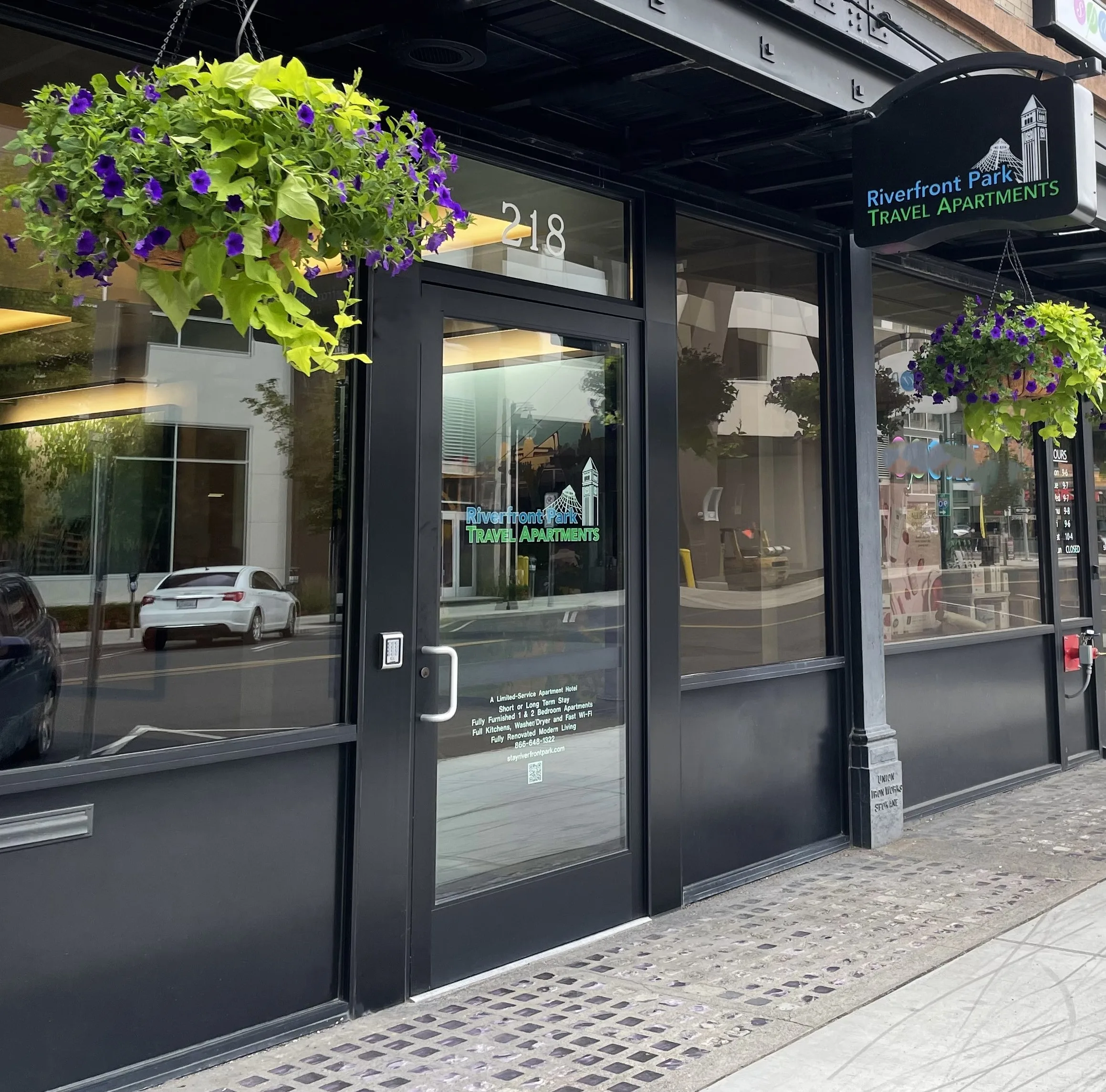 Riverfront Park Travel Apartments gallery image