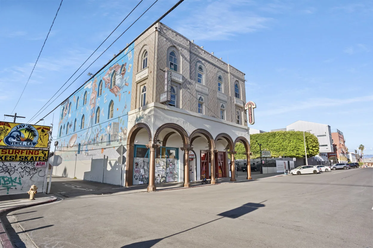 Samesun Venice Beach primary photo