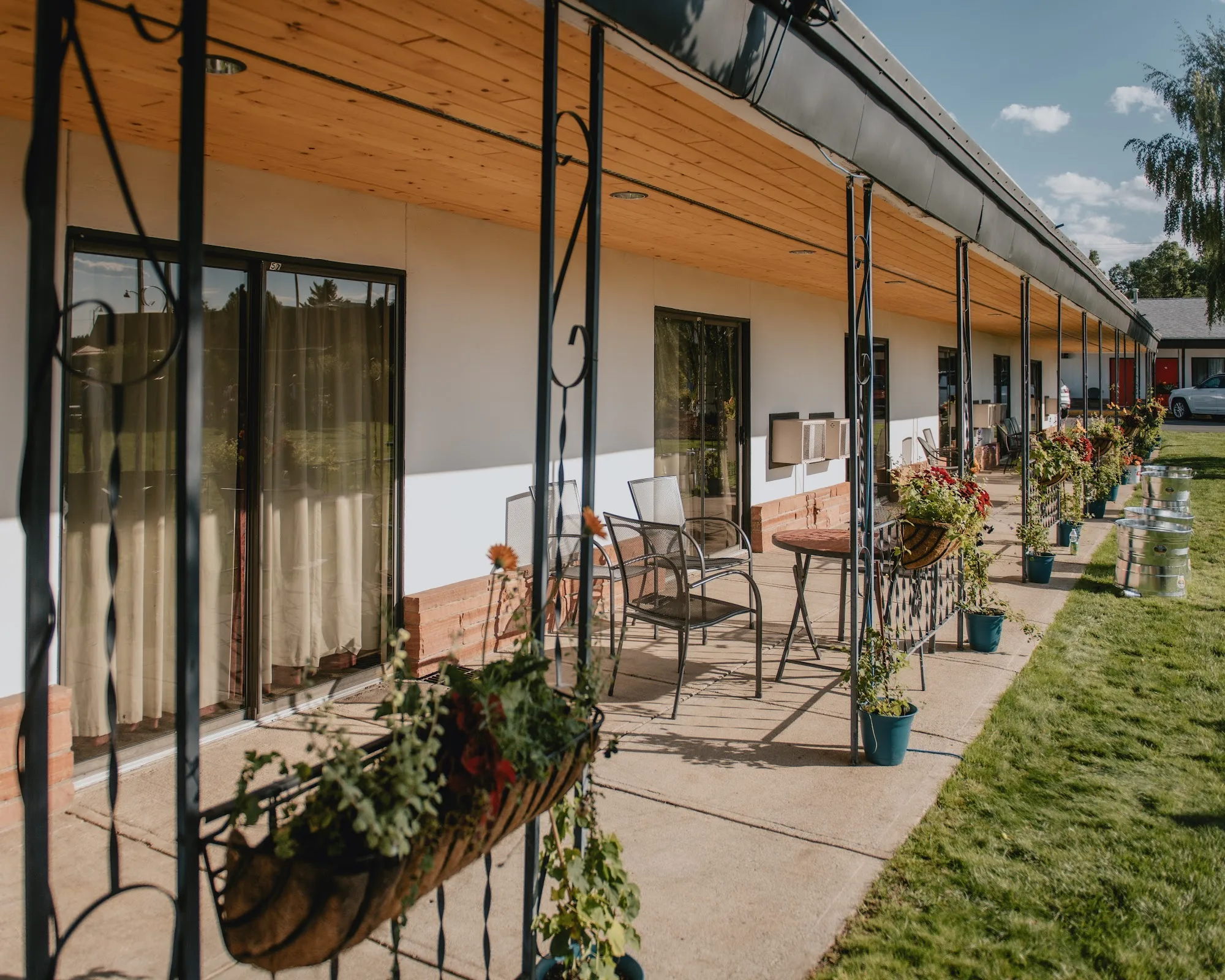 Sapphire Motel gallery image