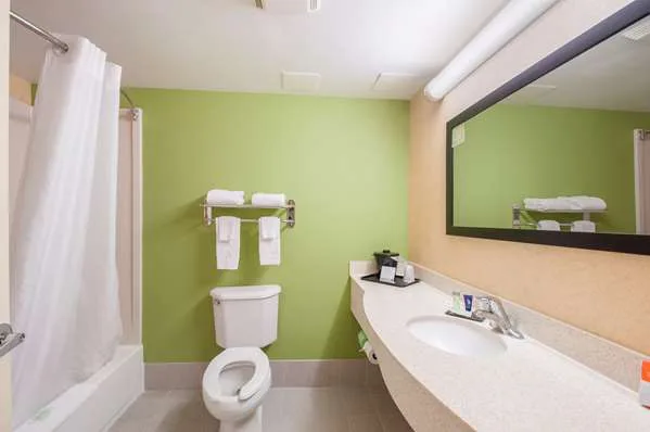 Sleep Inn & Suites Dover University Area gallery image